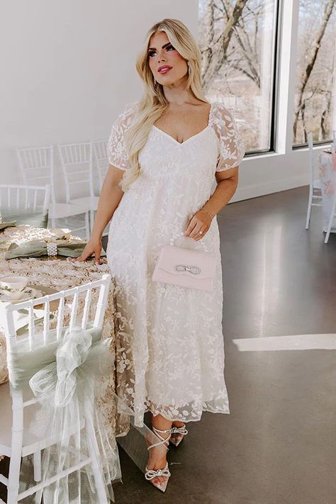 Daydreaming of You Embroidered Midi Curves | Impressions Online Boutique Plus Size Bridal Shower Outfit, Rehearsal Dinner Bride Outfit, Plus Size Bridal Shower, Bridal Shower Outfit For Bride, Rehearsal Dinner Bride, Straight Maxi Dress, Pretty White Dress, Courthouse Wedding Photos, Backyard Wedding Dresses