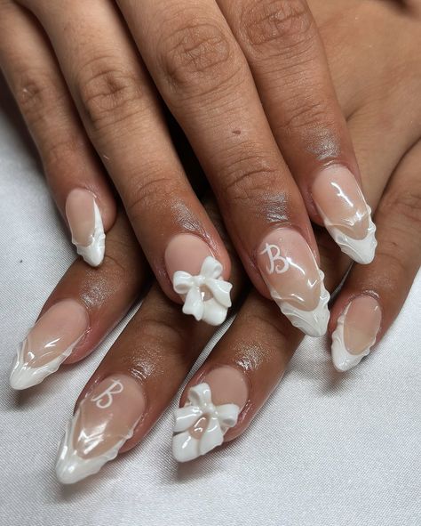 3D French 🤍 • • • Apres Natural Medium Almond • IGel (Angel Face) • Melody Susie (Snow White) • #nails #nailsnailsnails #nailsofinstagram #nailsbyavryl #gelx #gelxnailtech #gelxnails #explorepage #frenchtipnails #almondnails #3dnailart Thick White French Tip Nails Almond, White French Tip Nails With 3d Gel, 3d White Nails, White French Tip Nails Almond Medium, French Tip Bow Nails Almond, White 3d Nails, White Angel Nails Acrylic, Sweater Nails, 3d Nail Art