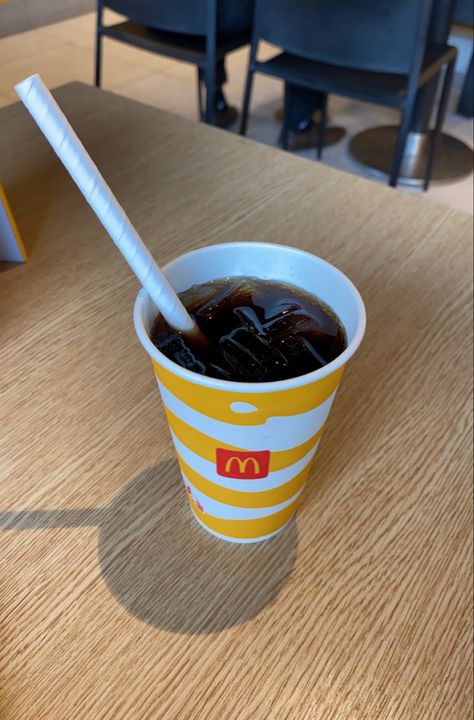 #mcdonalds #mccafe #pepsi #iced #cafe #restaurant #pinterest Coke Drink, Mcdonald's Restaurant, Food Obsession, Cafe Restaurant, Fix It, Cafe, Restaurant, Drinks, Quick Saves