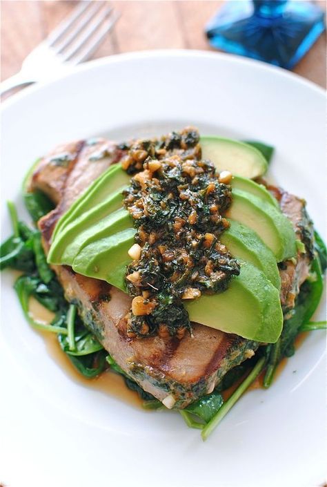 Avocado And Spinach, Tuna Steak Recipes, Soy Ginger, Tuna Steak, Grilled Tuna, Seared Tuna, Tuna Steaks, Tuna Recipes, Pan Seared