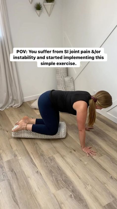 Nature Yoga, Lumbar Pain, Hip Pain Relief, Simple Exercise, Pelvic Floor Exercises, Simple Exercises, Joints Pain Relief, Hip Pain, Beginner Workout