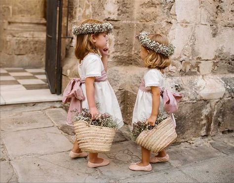 Modern flower girl dresses