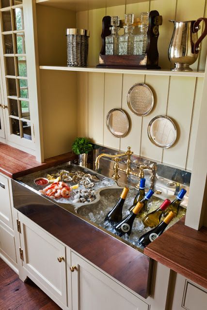 sink Butler Pantry, Bar Sink, Butler's Pantry, Wet Bar, Kitchen Pantry, Wine Bottles, Dream Kitchen, A Kitchen, My Dream Home