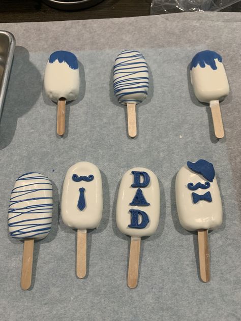 Dessert For Father's Day, Fathers Day Sweets, Fathers Day Cake Pops, Fathers Day Dessert Box Ideas, Father’s Day Treats Ideas, Happy Father’s Day Chocolate Covered Strawberries, Father’s Day Breakable Hearts, Father’s Day Cookie Set, Edible Fruit Arrangements