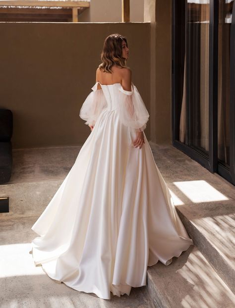 GODIVA Skirt And Corset Top, Skirt And Corset, Drop Waist Wedding Dress, Chic Wedding Gown, High Neck Wedding Dress, Neck Wedding Dress, Voluminous Sleeves, Dream Wedding Ideas Dresses, Satin Wedding Dress