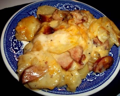 Creamy Scalloped Potatoes & Kielbasa -my Way Scalloped Potatoes And Kielbasa, Potatoes And Kielbasa, Potatoes Kielbasa, Loose Meat, Creamy Scalloped Potatoes, Kielbasa Recipes, Just A Pinch, Scalloped Potatoes, Kielbasa