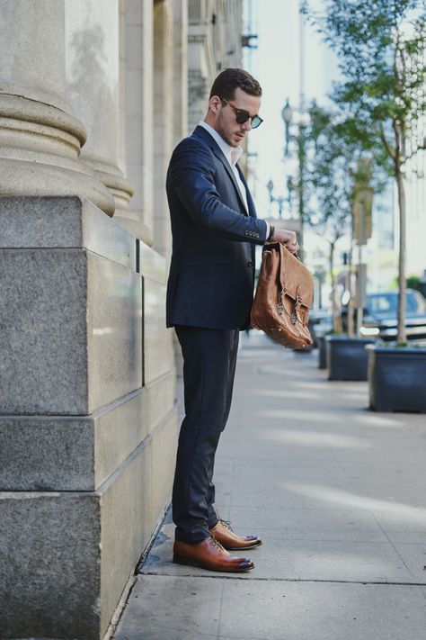 Elevate your style with the Martin Wholecut in Havana Brown. Crafted from a single piece of luxurious Italian calfskin leather, this oxford boasts a sleek profile that's sure to make a statement. Brown Leather Shoes Outfit, Leather Shoes Outfit, Mens Wardrobe Essentials, The Martin, Brown Leather Shoes, Shoes Outfit, Oxford Dress Shoes, Havana Brown, Oxford Dress