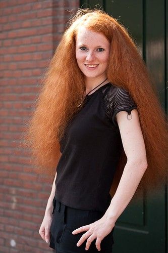 d7a43957c90268dafea007f6ad3a1afe | jose luiz | Flickr Thick Red Hair, Redhead Hairstyles Long, Red Hair Styles, Redhead Hairstyles, Poofy Hair, Long Hair Ponytail, Long Hair Models, Extremely Long Hair, Red Hair Woman