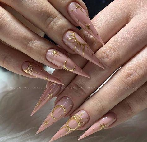 Acrylic Nail Designs Classy, Stilleto Nails Designs, Girls Nail Designs, Punk Nails, Vintage Nails, Spring Nail Designs, Colored Acrylic Nails, Stiletto Nails Designs, Brighter Days