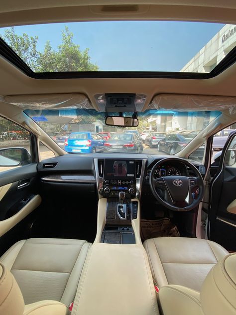 Vellfire Toyota Wallpaper, Luxury Minivan, Vellfire Toyota, Toyota Vellfire, Car Gif, Lounge Luxury, Shopping Pictures, Micro Camper, Life Review