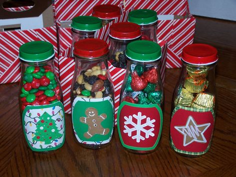 Candy Bottle Ideas, Frappuccino Bottle Crafts, Starbucks Bottle Crafts, Candy Bottle, Starbucks Bottles, Frappuccino Bottles, Recycling Ideas, Bottle Ideas, Glass Bottle Crafts