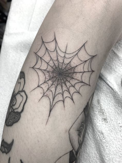 Spider Web Star Tattoo, Spiderweb Gap Filler Tattoo, Spiderweb Stomach Tattoo, Heart Shaped Tattoos, Heart Spiderweb Tattoo, Vampire Teeth Tattoo, Patch Tattoos, Spiderweb Tattoo, Gap Filler Tattoo