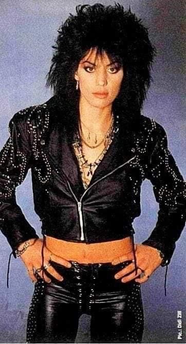 80s Rock Fashion, Chica Heavy Metal, Estilo Punk Rock, Dark Wave, Heavy Metal Girl, Lita Ford, Women Of Rock, 80s Rock, Glam Metal