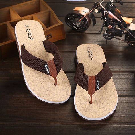 Trendy Summer Fits, Striped Slippers, Men Slides, Slippers For Men, Summer Flip Flops, Beach Slippers, Elegant Shoes, Flip Flop Slippers, Flip Flop Shoes