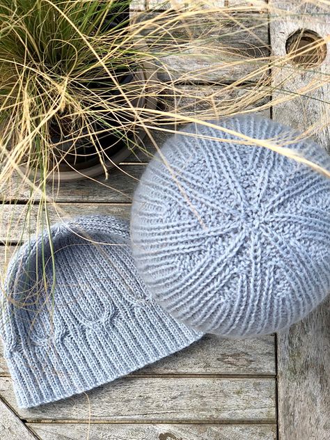 Ravelry: Peekamoose Hat pattern by Jennifer Shiels Toland Knit Wool Hat Pattern, Hand-knitted Beanie Knitting Pattern, Easy Beanie Knitting Patterns Free, Hand-knitted Wool Beanie Hats, Simple Fair Island Knit Hat, Knit Hat Patterns, Textural Art, Adjustable Hand-knitted Winter Cloche Hat, Catskills New York