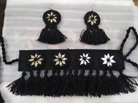 Navratri Hairstyles, Nepali Aesthetic, Mirror Necklace, Diy Popsicle Stick Crafts, Diy Fabric Jewellery, Beaded Flowers Patterns, Simple Hand Embroidery Patterns, Fancy Jewelry Necklace, Flower Decorations Diy