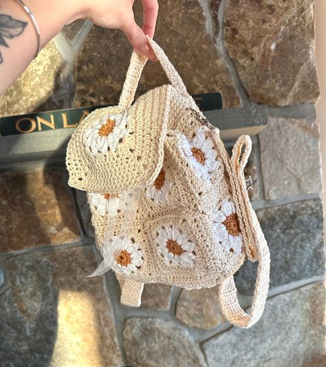 Mini Bag Crochet, Crochet Backpack Pattern, Bag Crochet Pattern, Crochet Backpack, Quick Crochet Patterns, Crochet Business, Kawaii Crochet, Beginner Crochet Projects, Crochet Handbags Patterns