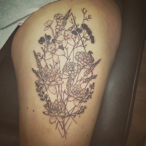 Bouquet Tattoo Thigh, Flower Bouquet Tattoo Thigh, Flower Bouquet Tattoo, Birth Flower Bouquet, Flower Thigh Tattoos, Flower Boquet, Tattoo Thigh, Bouquet Tattoo, Birth Flower Tattoos