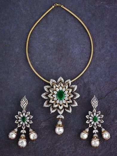 Tbz Jewellery, Big Earrings Gold, Emerald Diamond Pendant, Pretty Gold Necklaces, Detachable Pendant, Diamond Pendant Jewelry, Buy Gold Jewelry, Diamond Pendent, Diamond Pendants Designs