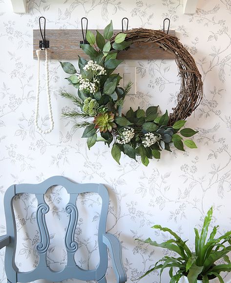 Moss Wreaths, Rope Wreaths, Make Your Own Wreath, Willow Wreath, Decorated Wreaths, Chair Bows, Easter Wreath Diy, All Season Wreath, Wall Wreath