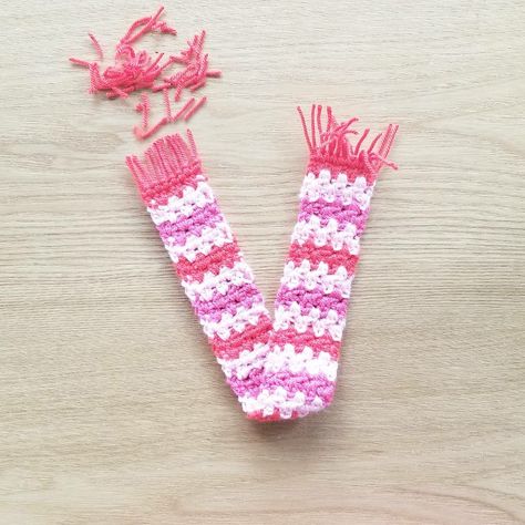 Mini Crochet Scarf, Crochet Doll Scarf Pattern Free, Mini Scarf Crochet, Crochet Mini Scarf Free Pattern, Amigurumi Scarf, Crochet Doll Scarf, Crochet Mini Scarf, Granny Stripe Crochet Scarf, Toddler Scarf Crochet Pattern Pink And Blue