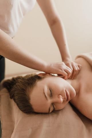 Therapeutic massage is a practice that involves rubbing and pressing your underlying muscles and skin. It not only helps you get your desired relaxation and pain relief but is also quite beneficial for your mental health. Massage Therapy Business, Massage Therapy Techniques, Prenatal Massage, Back Massage, Swedish Massage, Muscle Pain Relief, Massage Benefits, Therapeutic Massage, Self Massage