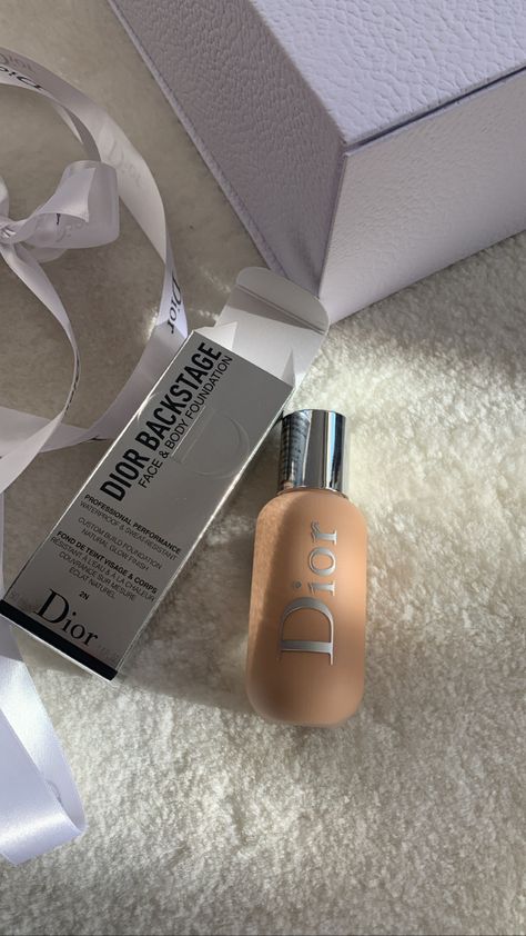 Base Dior, Wish Makeup, Body Foundation, Makeup List, Makeup Is Life, Makeup Needs, Dior Makeup, Dior Beauty, Luxury Makeup