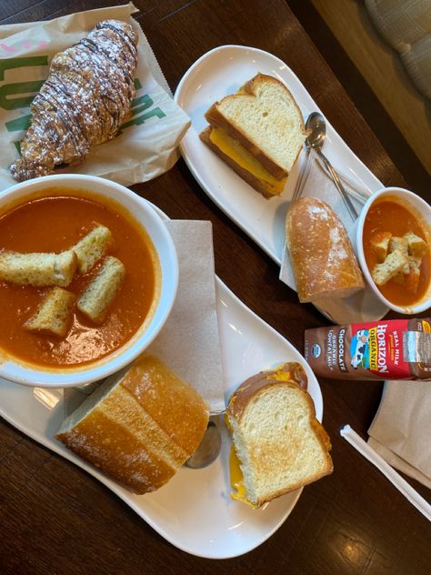 panera ✨ Panera Bread Aesthetic, Panera Aesthetic, Panera Grilled Cheese, Panera Food, Hadley Aesthetic, Panera Breakfast, Play Computer, Healthy Lunch Snacks, Panera Bread