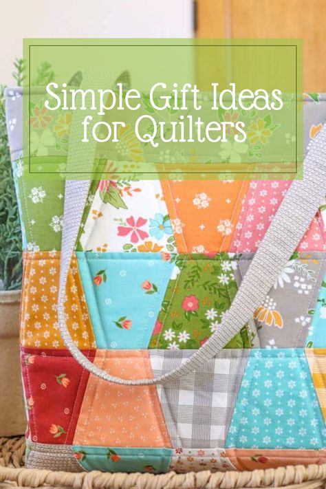 Gift Ideas for the Quilters in your life! Quilted Christmas Gift Ideas, Quilt Retreat Favors Gift Ideas, Gifts For Quilters Ideas, Quilt Retreat Gifts Easy Diy, Sewn Gifts For Women Handmade, Small Quilting Projects Gift Ideas, Quilter Gifts Ideas, Quilted Gifts To Make Ideas, Diy Gifts For Quilters