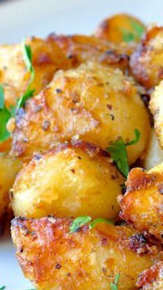 Potato Nuggets, Greek Souvlaki, Lamb Dinner, Herb Roasted Potatoes, Roasted Potato, Lemon Herb, God Mat, Fried Potatoes, Potato Dishes