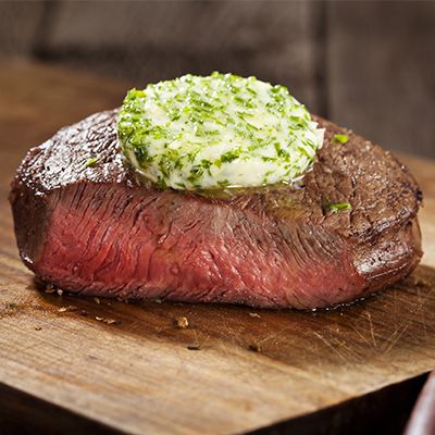 Steaks with Basil Butter Steak Instant Pot Recipes, Broil Recipes, Butter Beef, Compound Butters, Grilled Steaks, Strip Steak Recipe, Skirt Steak Recipes, New York Strip, Beef Steak Recipes