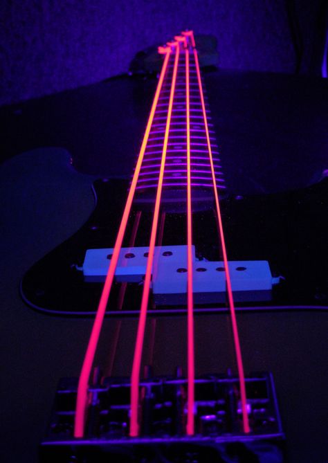 Electric Bass Aesthetic, Bass Astethic, Base Guitar Aesthetic, Bass Gitaur, Purple Bass Guitar, Cool Bass Guitars, Base Guitars, Bass Guitar Aesthetic, Bass Guitar Design