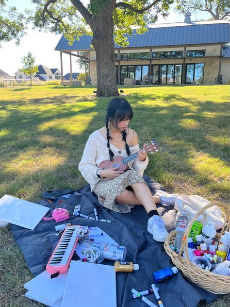 Ukulele Pictures Aesthetic, Playing Ukulele Drawing Reference, Person Playing Ukulele, Playing The Ukulele, Pink Ukulele Aesthetic, Ukulele Pose Reference, Ukele Aesthetic, Learning An Instrument, Playing Ukelele Pose Reference