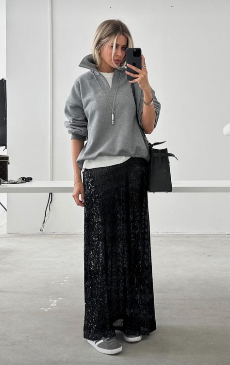 Lurex Top, Black Sequin Skirt, Sequin Midi Skirt, Effortlessly Chic Outfits, Look Casual, School Fashion, Women Skirts Midi, Rock Style, Zara Black