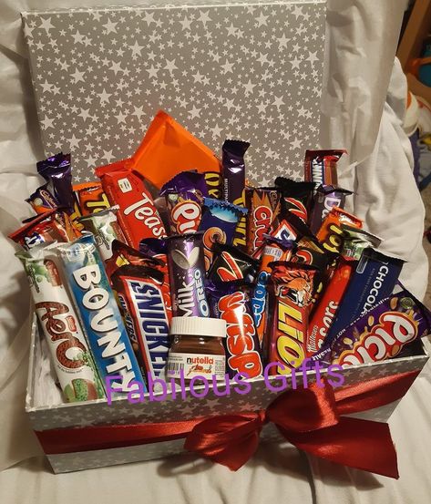 Nutella Gifts, Care Package Decorating, Chocolate Candy Brands, Celebration Box, Best Gift Baskets, Box Chocolate, Bff Birthday Gift, Birthday Gifts For Boyfriend Diy, Diy Xmas Gifts