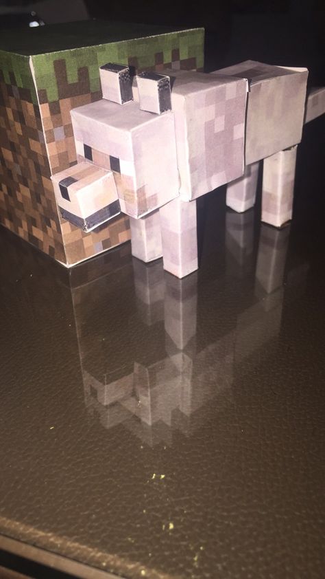 #minecraft #origami #wolf #dirt #paper #fold #cube #minecraftart Minecraft Origami, Minecraft Wolf, Minecraft Art, Minecraft, Ted Baker Icon Bag, Origami, Paper Crafts