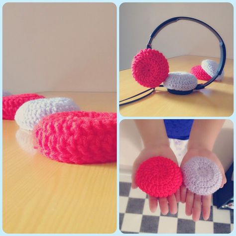 Simple Headset Crocheted Cozies Headset Crochet Cover, Crochet Earphone Cover, Crochet Headphone Cover Pattern, Crochet Headset Cover, Headphones Cover, Eyewear Display, Crochet Cozy, Diy And Crafts Sewing, Craft Wedding