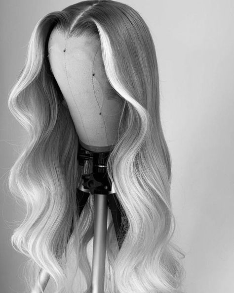 White Wig Outfit, White Lace Front Wig, Wig Inspiration, Frontal Wig Hairstyles, Quick Weave Hairstyles, Hairstyle Inspo, Dyed Hair Inspiration, Pretty Hair Color, Dope Hairstyles