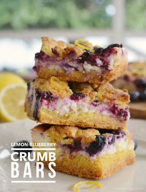 A classic flavor combination of lemon and blueberries are married in a delicious bar with a moist cream cheese layer. Quick and easy to come together, starting with a box cake mix. ©homeiswheretheboatis.net Lemon Blueberry Bars, Microwave Lemon Curd, Blueberry Crumb Bars, Blueberry Loaf Cakes, Box Lemon Cake, Easy Lemon Curd, Easy Bar Recipes, Blueberry Bars, Pepperidge Farm Puff Pastry