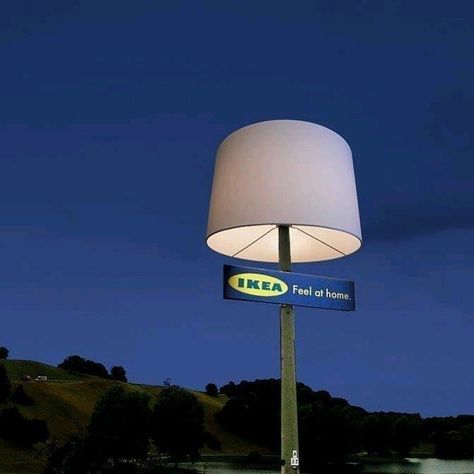 Guerilla Marketing Examples, Ikea Ad, Guerrilla Advertising, Clever Advertising, 광고 디자인, Billboard Design, Publicidad Creativa, Street Marketing, Guerilla Marketing