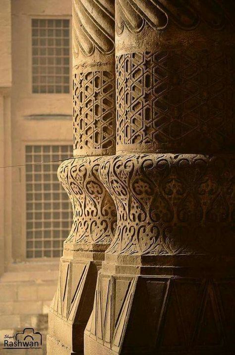 Arabic Arch, Islamic Interior Design, Islamic Mosque, Architecture Photography Buildings, Store Architecture, Classical Building, Kutch Work Designs, Ancient Indian Architecture, Concept Models Architecture