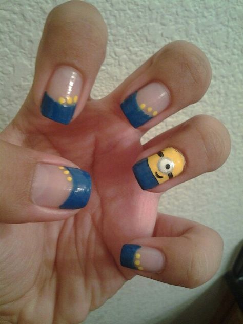 Minion Nail Art, Minion Nails, Fake Nails Designs, Fall Gel Nails, Nail Art Designs Videos, Disney Nails, Short Acrylic Nails Designs, Dipped Nails, Gel Nail Designs