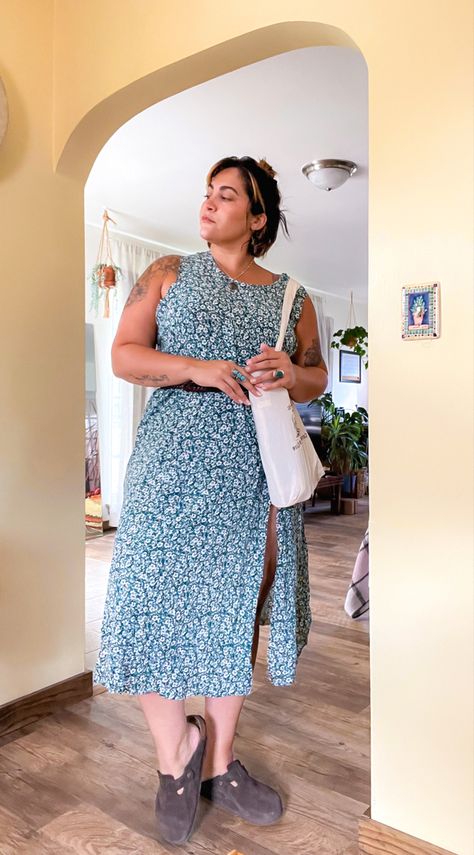 Casual summer outfit. Plus size style inspiration. Plus size spring style. - #outfitoftheday #ootd #size18 #size18style Costal Grandma Plus Size, Plus Size Costal Grandmother, Birkenstock Plus Size Outfit, Birkenstock Boston Outfit Plus Size, Spring Outfits Aesthetic Plus Size, Mamma Mia Outfits Plus Size, 90s Summer Outfits Plus Size, Spring Aesthetic Outfit Plus Size, Europe Plus Size Outfits