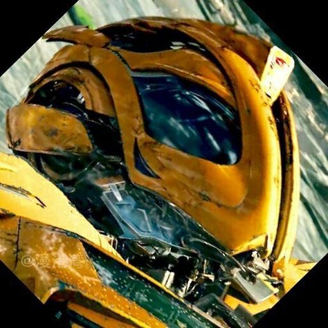 Optimus Prime Wallpaper Transformers, Black Widow And Hulk, Optimus Prime Wallpaper, Transformers The Last Knight, Futuristic Helmet, Bumblebee Transformers, Transformers 5, Last Knights, Michael Bay