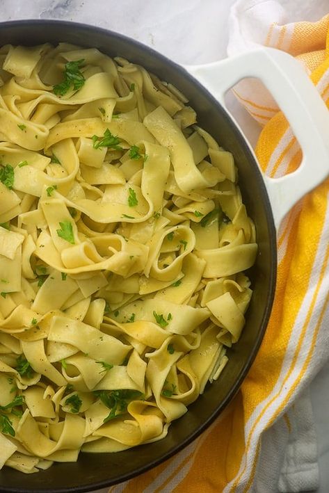 Amish Buttered Noodles, Amish Butter Noodles, Amish Buttered Noodles Recipe, Egg Noodle Side Dish, Amish Egg Noodles, Egg Noodle Recipe, Noodle Meals, Amish Noodles, Best Amish Recipes