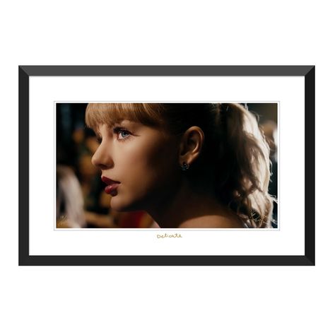 Close Up Litho From "Delicate" Music Video Delicate Music Video, Taylor Swift 2018, Taylor Swift Reputation Era, Taylor Swift Gifts, Taylor Swift Delicate, 15 Taylor Swift, Reputation Era, Taylor Swift Reputation, Taylor Swift New