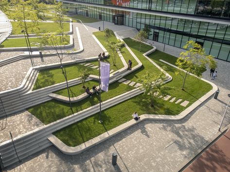 ING Headquarters by Karres en Brands « Landscape Architecture Platform | Landezine Landscape Plaza, Campus Landscape, Terraced Landscaping, Landscape Stairs, Landscaping A Slope, Plaza Design, Campus Design, Urban Landscape Design, Landscape And Urbanism