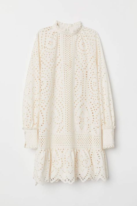 H&M - Eyelet Embroidery Tunic - White Katun Bordir, Biker Look, Sneaker Trend, Calf Length Skirts, Eyelet Embroidery, Muslimah Fashion Outfits, Fashion Weeks, Embroidery Blouse, Muslimah Fashion