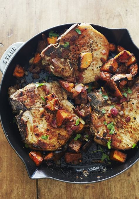 This is the kind of dinner that's meant for cool fall evenings. Sweet, spicy pork chops are nestled in caramelized sweet potatoes and red onion, making for a complete meal worthy of a casual dinner party or a cozy Sunday night dinner at home. Cooking Pork Chops, Ginger Pork, One Skillet Meals, Cast Iron Skillet Recipes, How To Cook Pork, Fall Cooking, Spicy Pork, Fall Time, Pork Chop