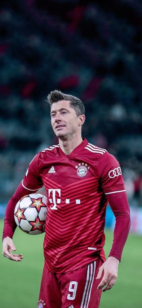 Wallpapers - 4K - FC Bayern Munich - Bundesliga Poland National Team, Lewandowski Bayern, Bayern Munich Wallpapers, Bayer Munich, Cristiano Ronaldo Manchester, Messi Photos, Real Madrid Wallpapers, Ronaldo Real, Fc Bayern Munich